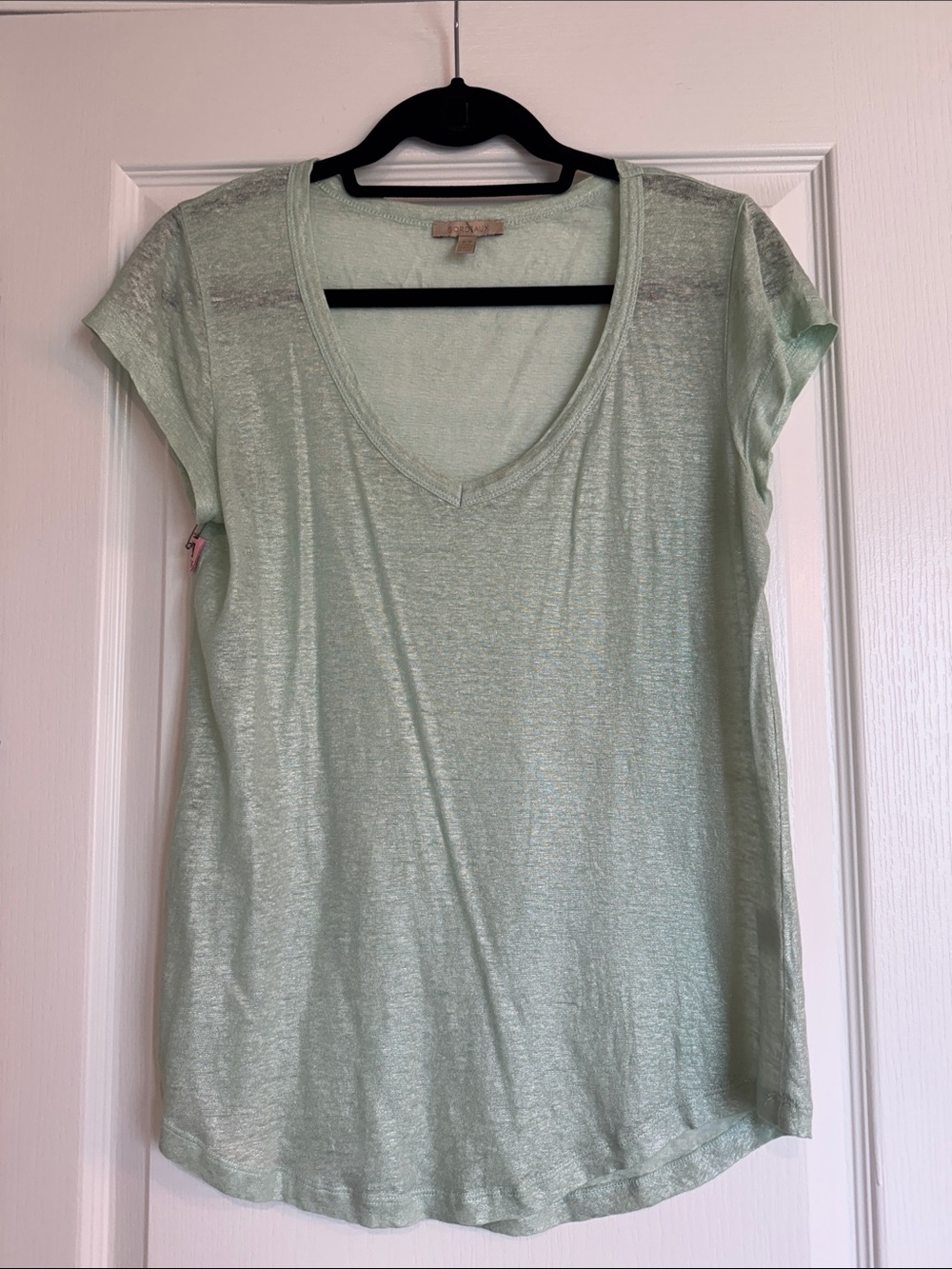 Bordeaux v neck tee